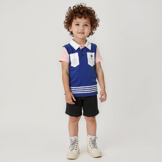 Polo bicolore garçon avec short noir – Look décontracté chic